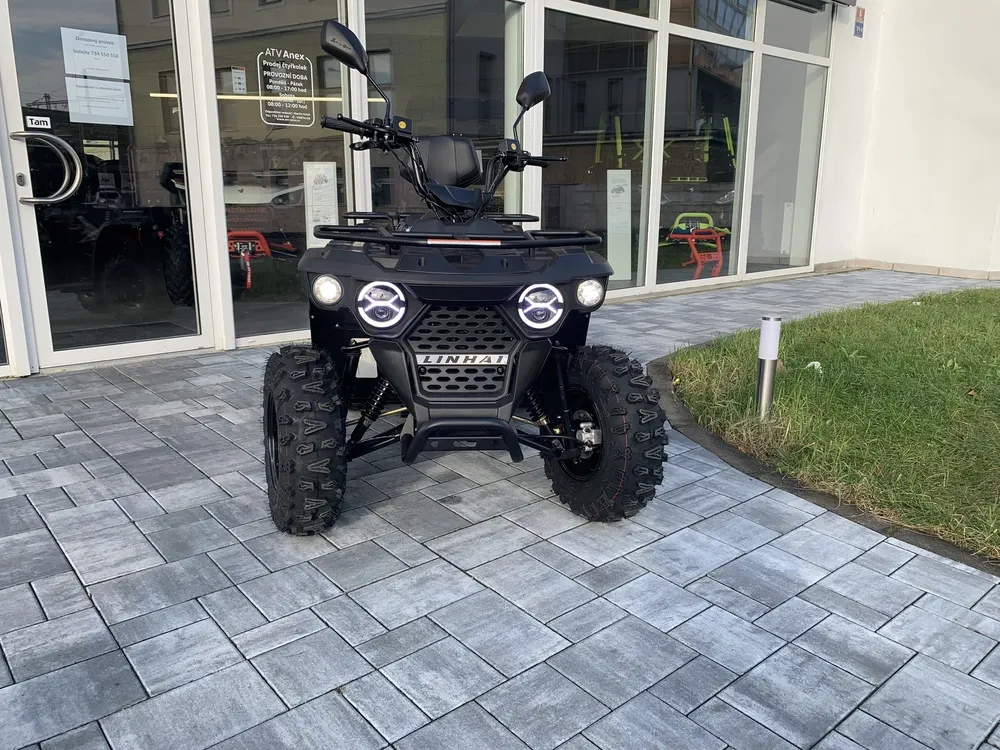 Čtyřkolka Linhai M210 2X4 EFI T3b, Black