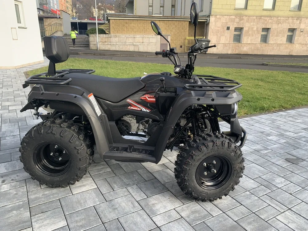 Čtyřkolka Linhai M210 2X4 EFI T3b, Black