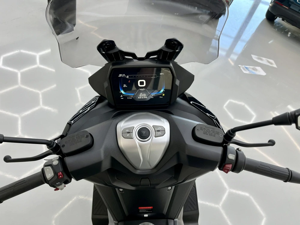 VOGE SR4 350i MAX
