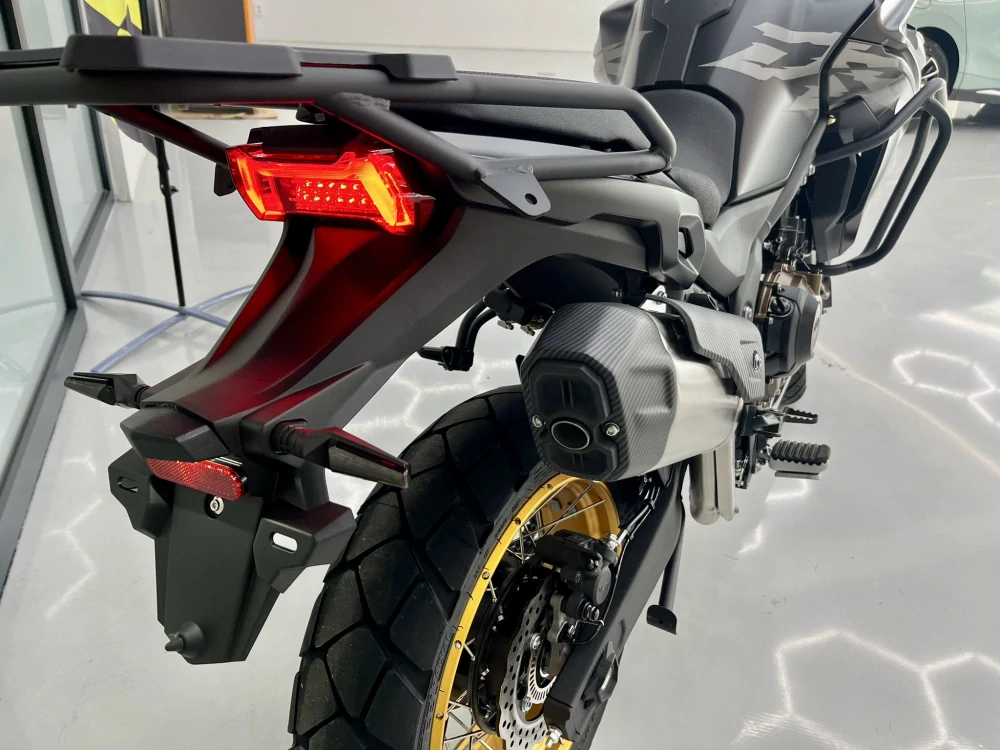 VOGE 625 DSX