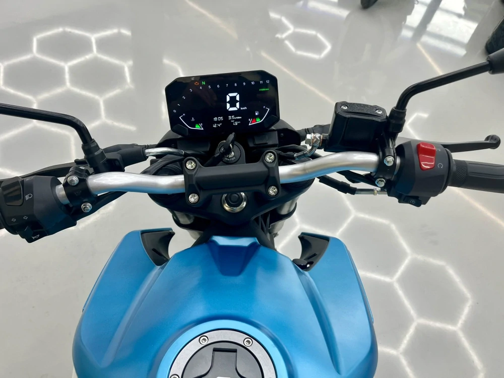 VOGE 125R