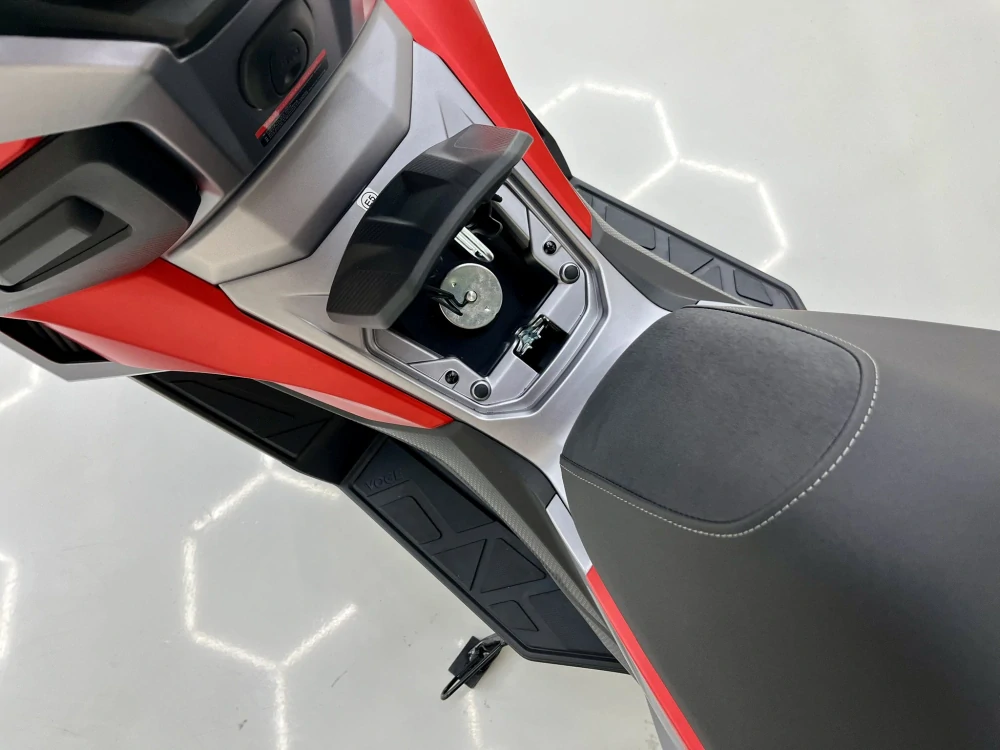 VOGE SR1 125i ADV