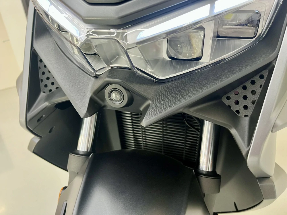 VOGE SR3 250i