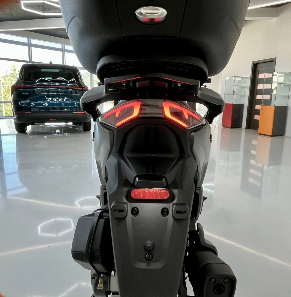 VOGE SR16 125i