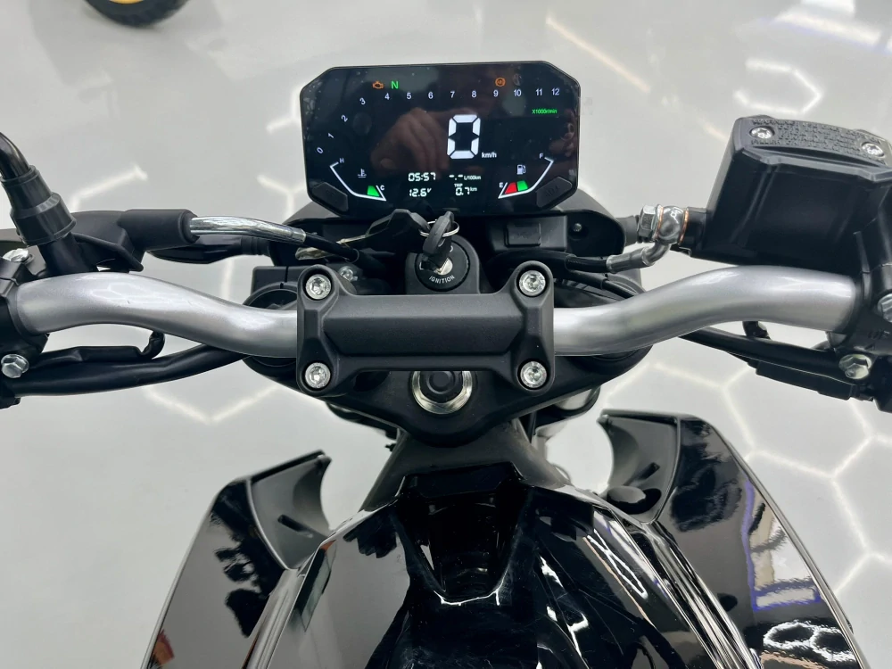 VOGE 125R