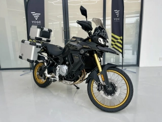 VOGE 900 DSX